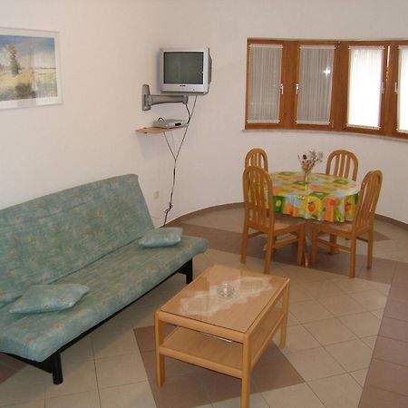 Lorena Apartments In Pula Zewnętrze zdjęcie