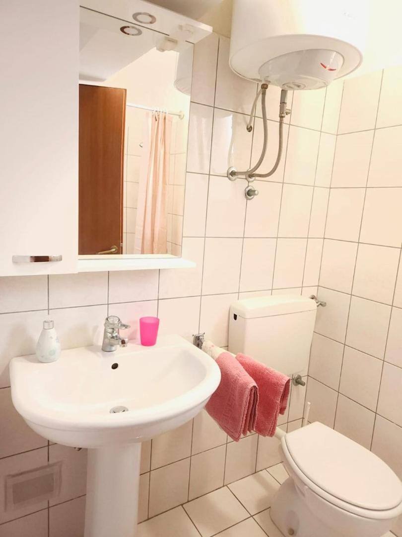Lorena Apartments In Pula Zewnętrze zdjęcie